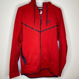 Nike men’s hoodie